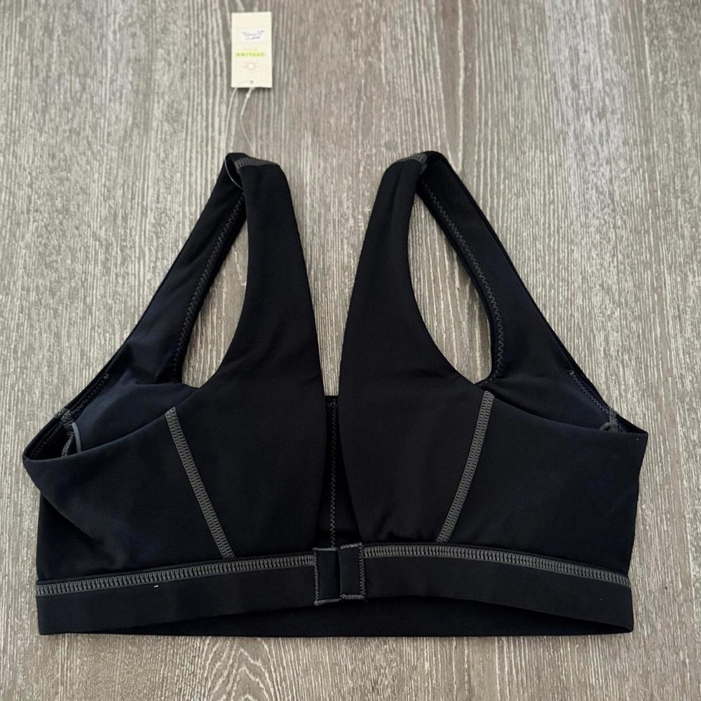 Offline by Aerie Black Gray Sports Bra Women - Picture 2 of 6